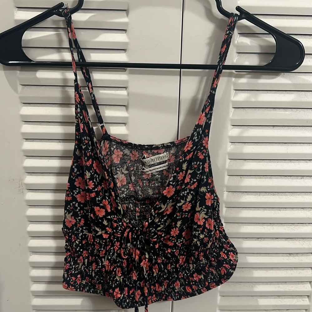 Urban outfitters crop top floral